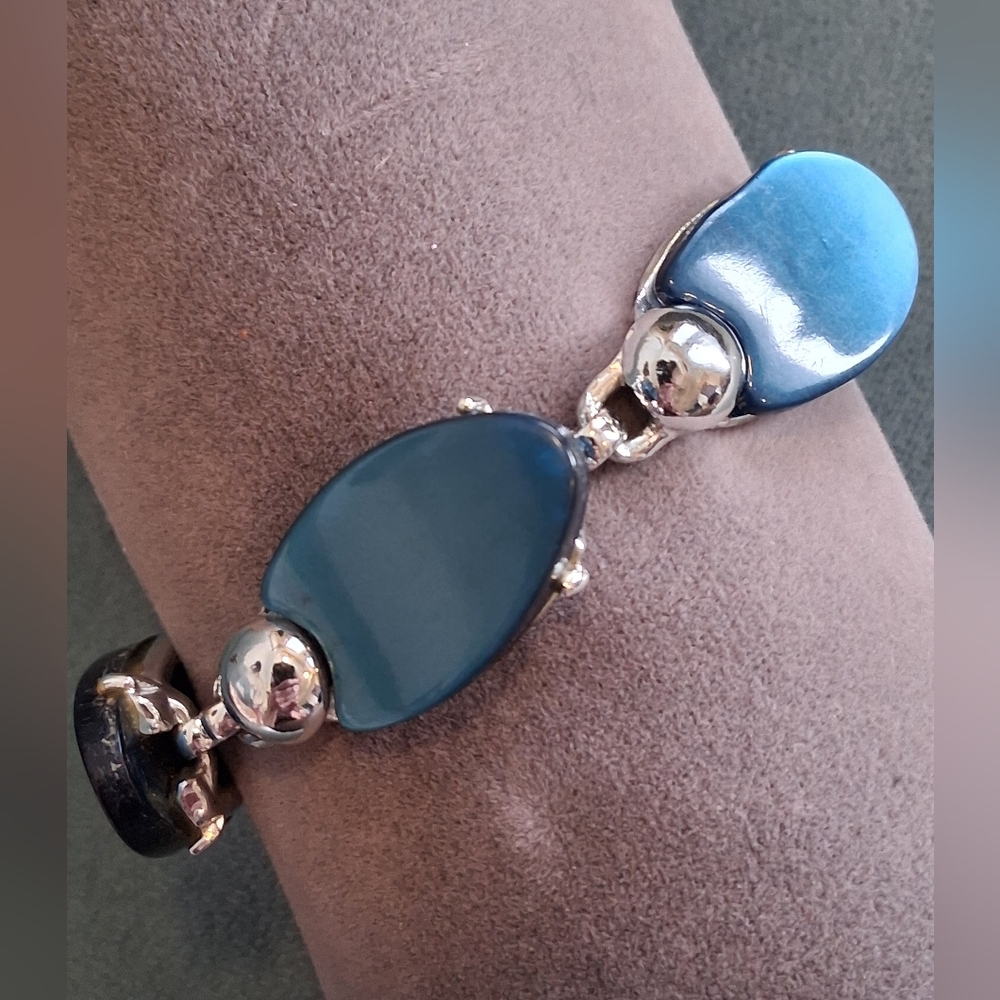 Vtg Blue/ Silver Thermoset Link Bracelet